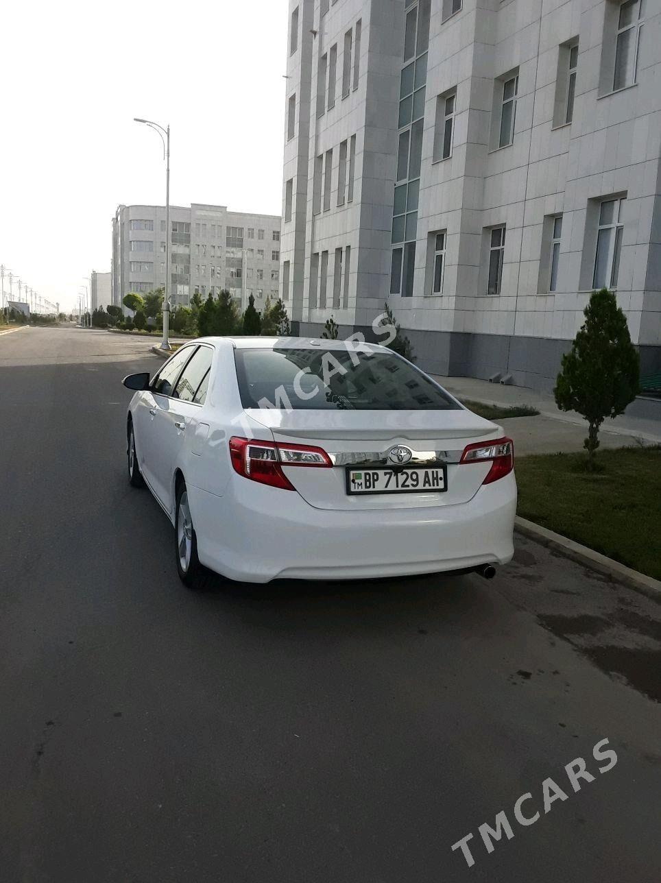 Toyota Camry 2011 - 200 000 TMT - Gökdepe - img 2