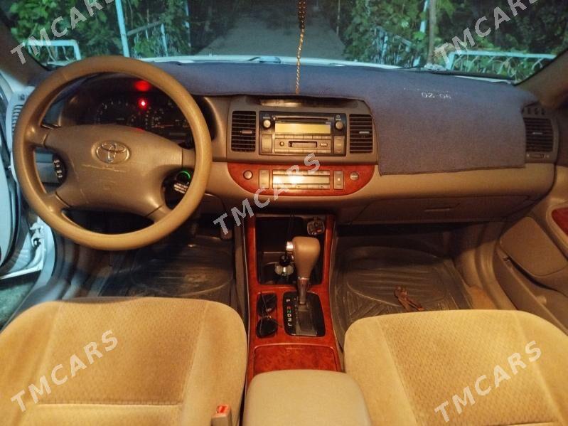 Toyota Camry 2002 - 135 000 TMT - Дянев - img 3