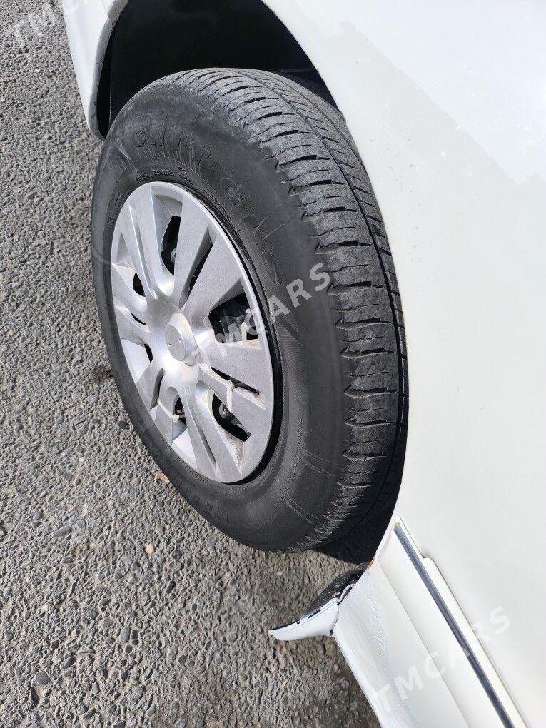 Toyota Avalon 1999 - 115 000 TMT - Tagtabazar - img 2