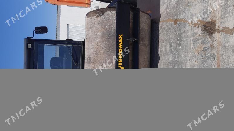 JCB 4CX ECO 2008 - 600 000 TMT - Aşgabat - img 2