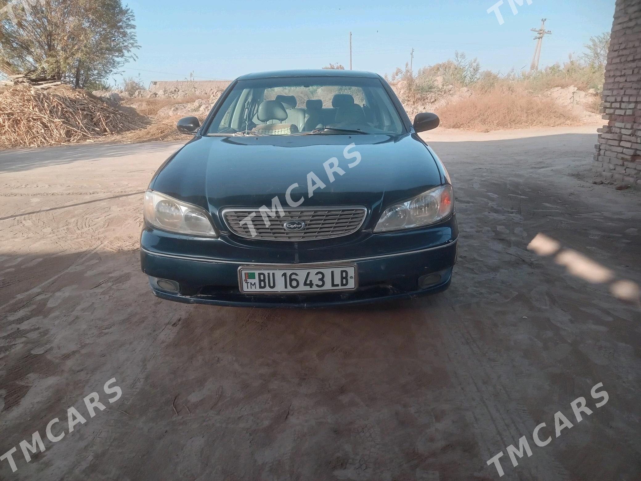 Nissan Maxima 2000 - 40 000 TMT - Hojambaz - img 3