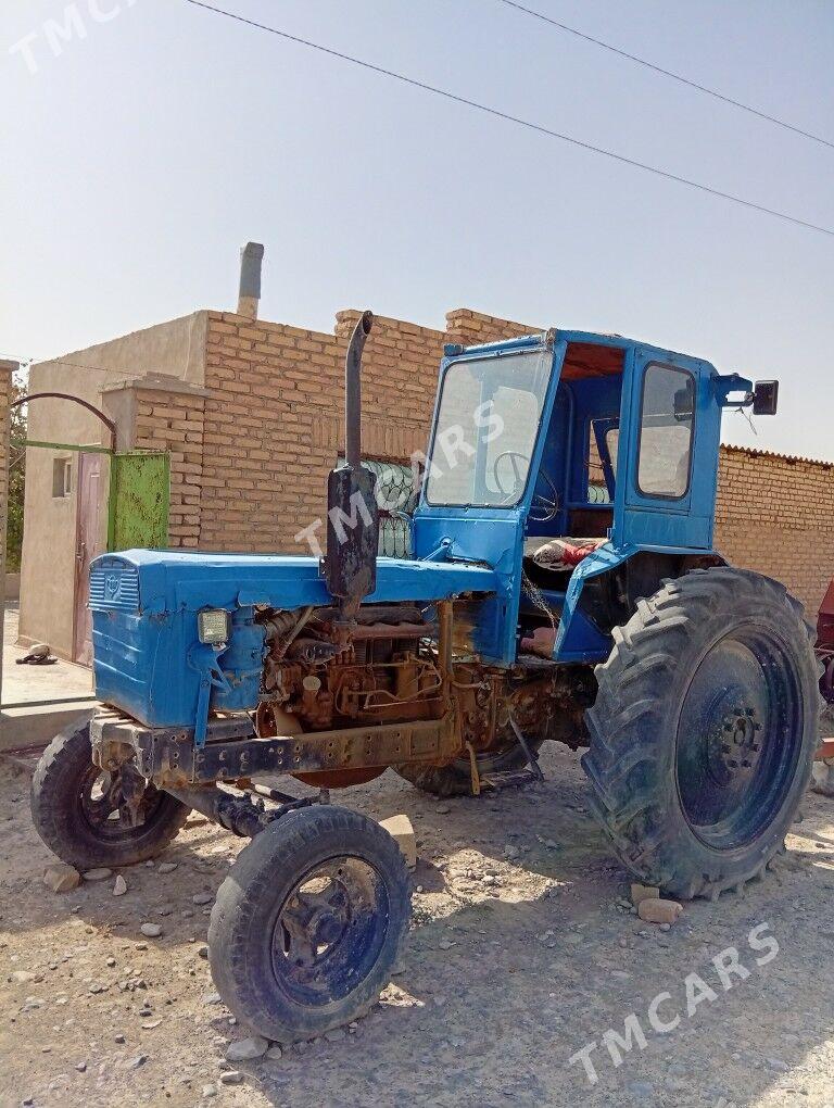 MTZ T-28 1995 - 15 000 TMT - Kaka - img 2