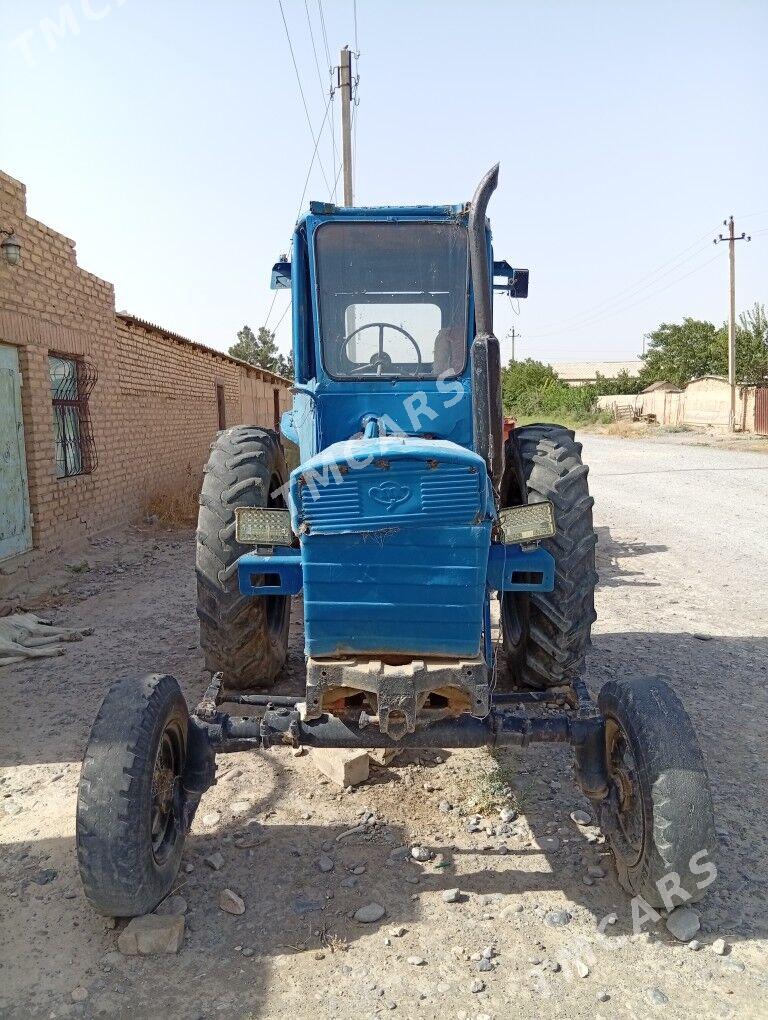 MTZ T-28 1995 - 15 000 TMT - Kaka - img 3