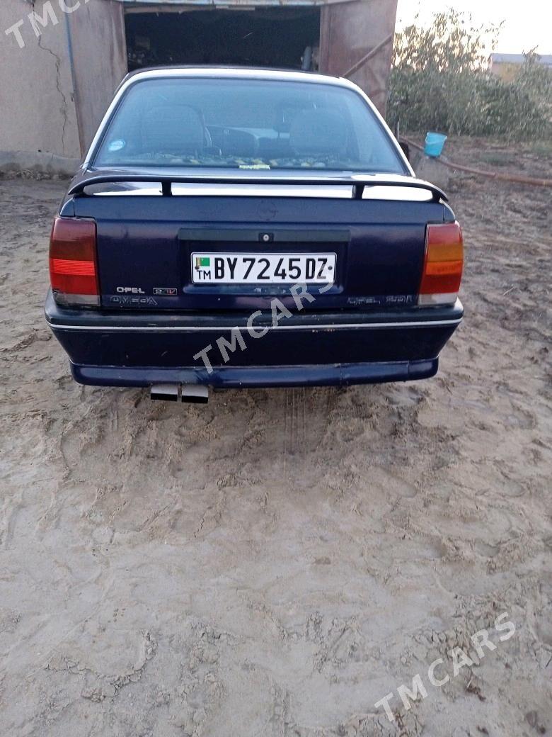 Opel Omega 1993 - 15 000 TMT - етр. Туркменбаши - img 2