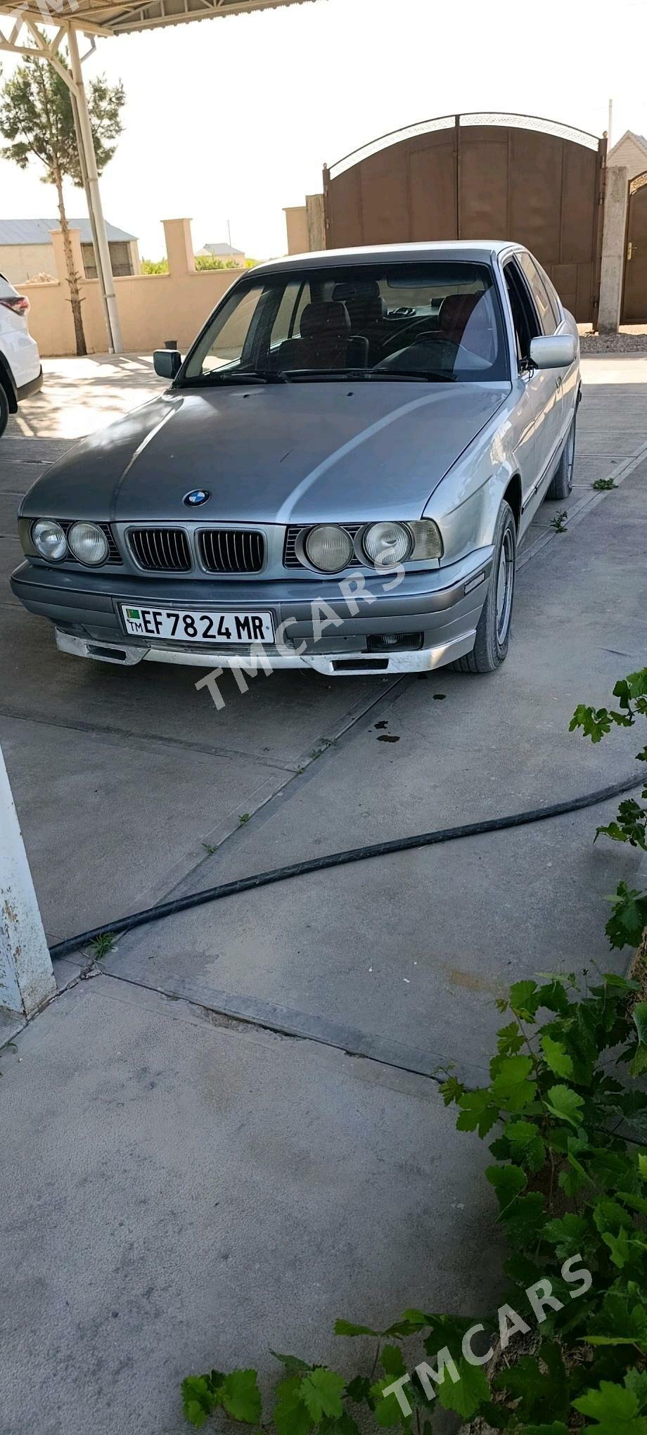 BMW 525 1990 - 36 000 TMT - Mary - img 9