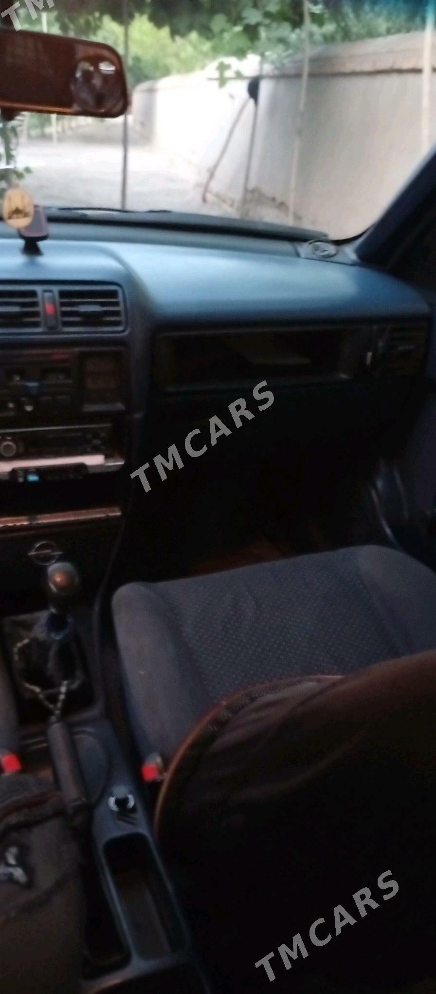 Opel Vectra 1994 - 35 000 TMT - Гороглы (Тагта) - img 2
