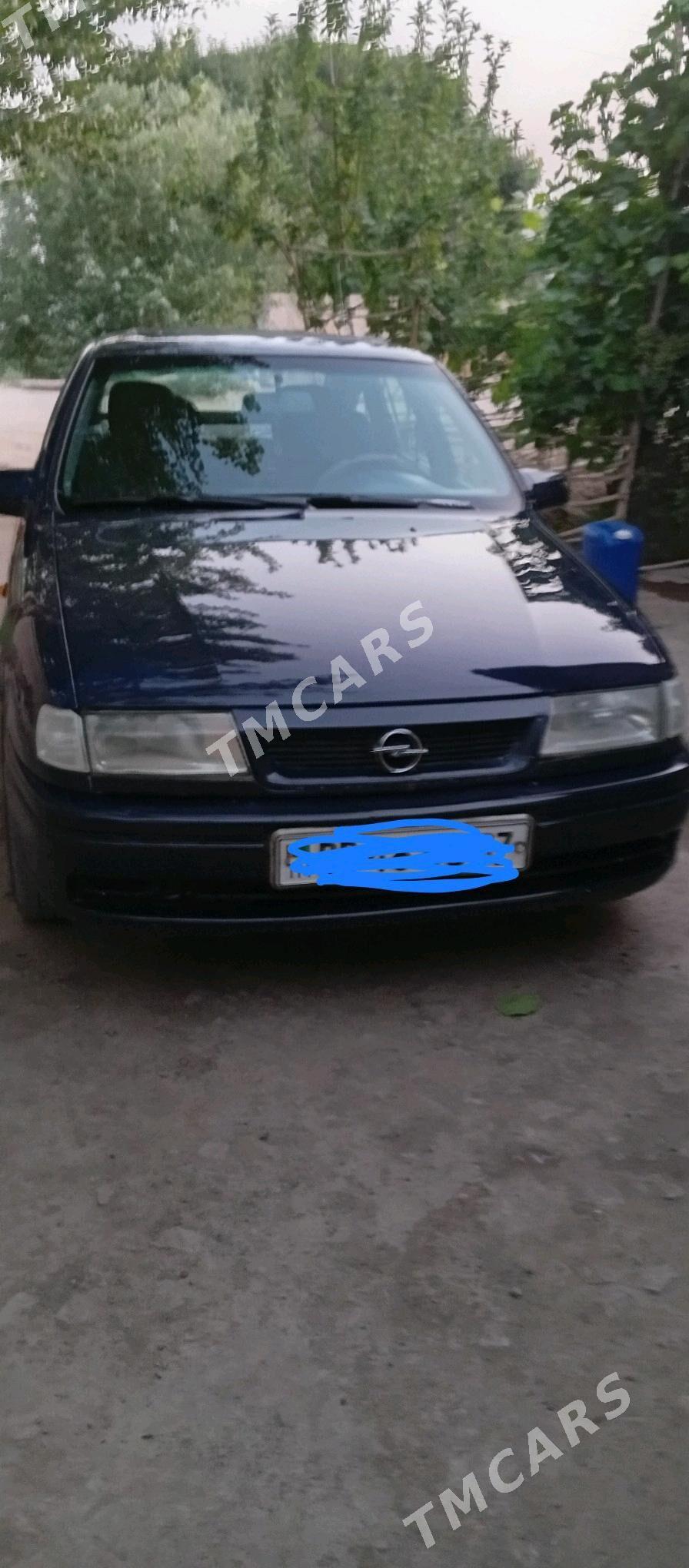 Opel Vectra 1994 - 35 000 TMT - Гороглы (Тагта) - img 3