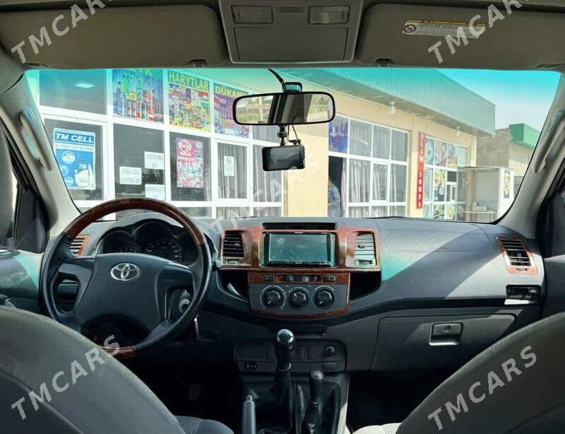 Toyota Hilux 2012 - 300 000 TMT - Köýtendag - img 3