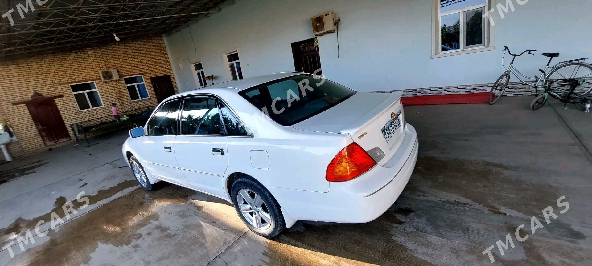 Toyota Avalon 2000 - 180 000 TMT - Халач - img 9