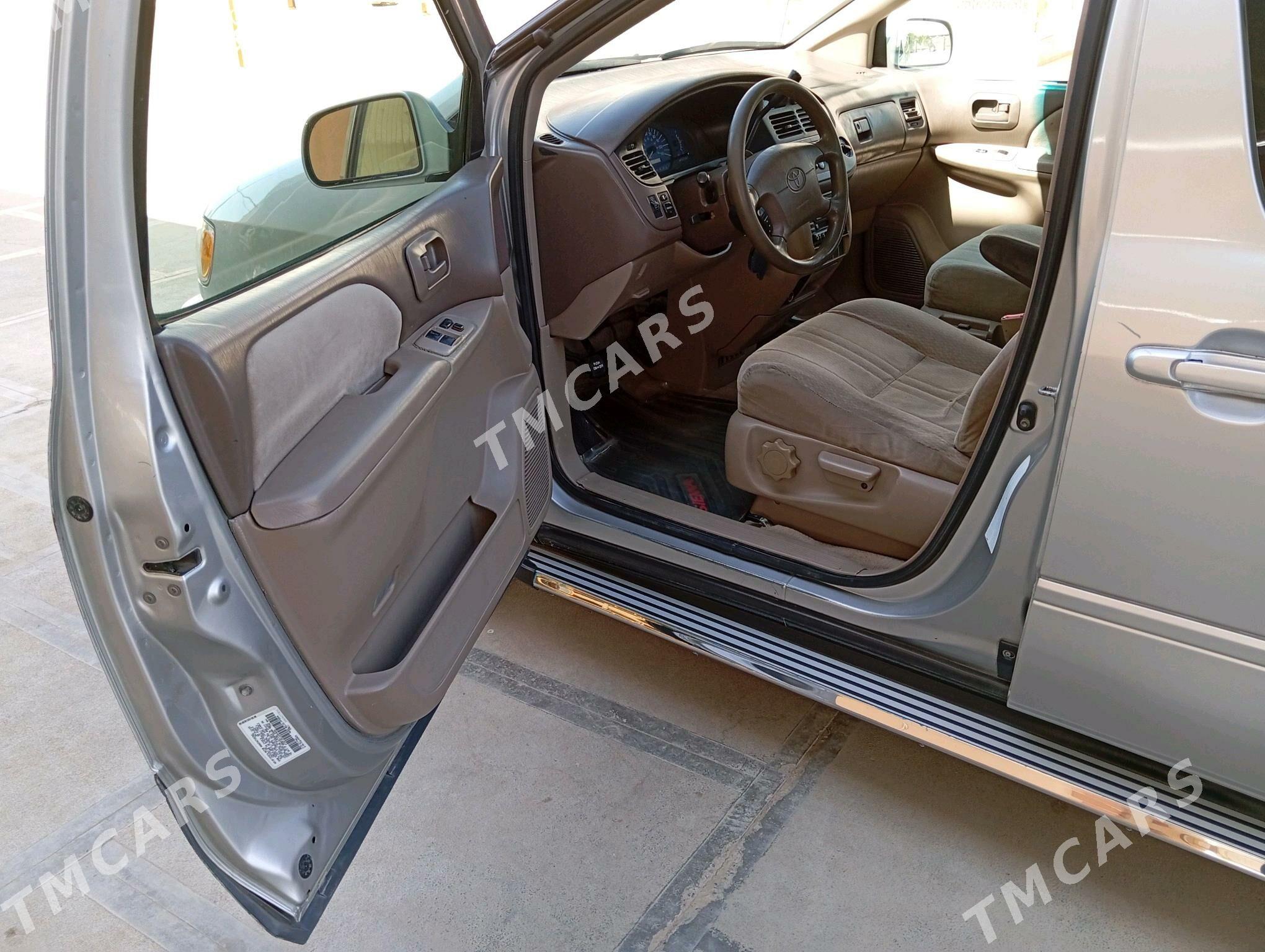 Toyota Sienna 2002 - 158 000 TMT - Mary - img 7