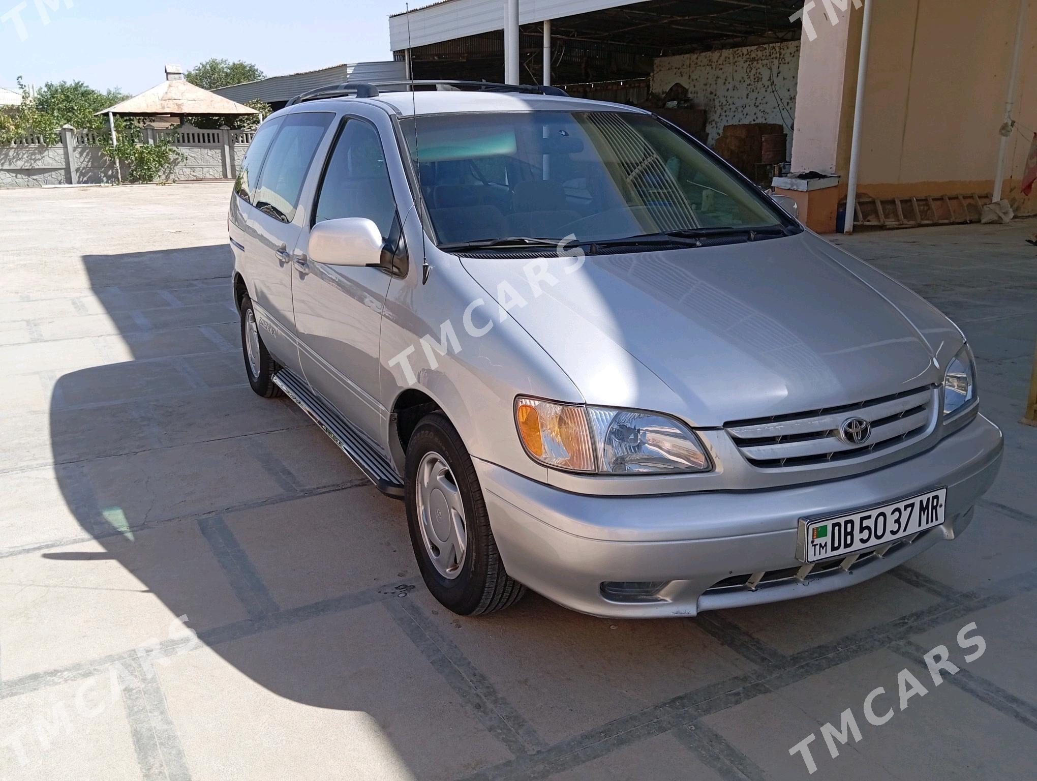 Toyota Sienna 2002 - 158 000 TMT - Mary - img 8