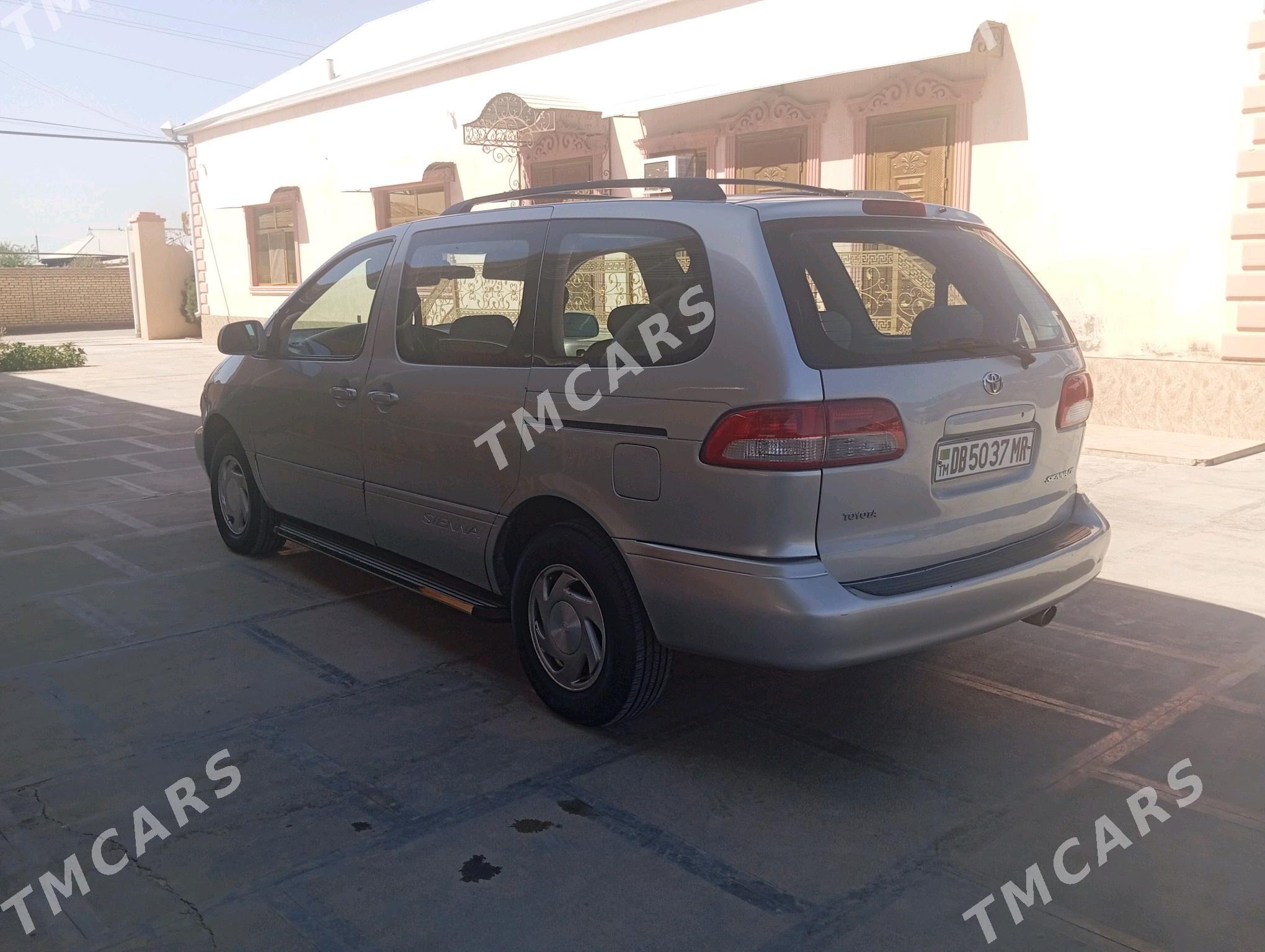 Toyota Sienna 2002 - 158 000 TMT - Mary - img 6
