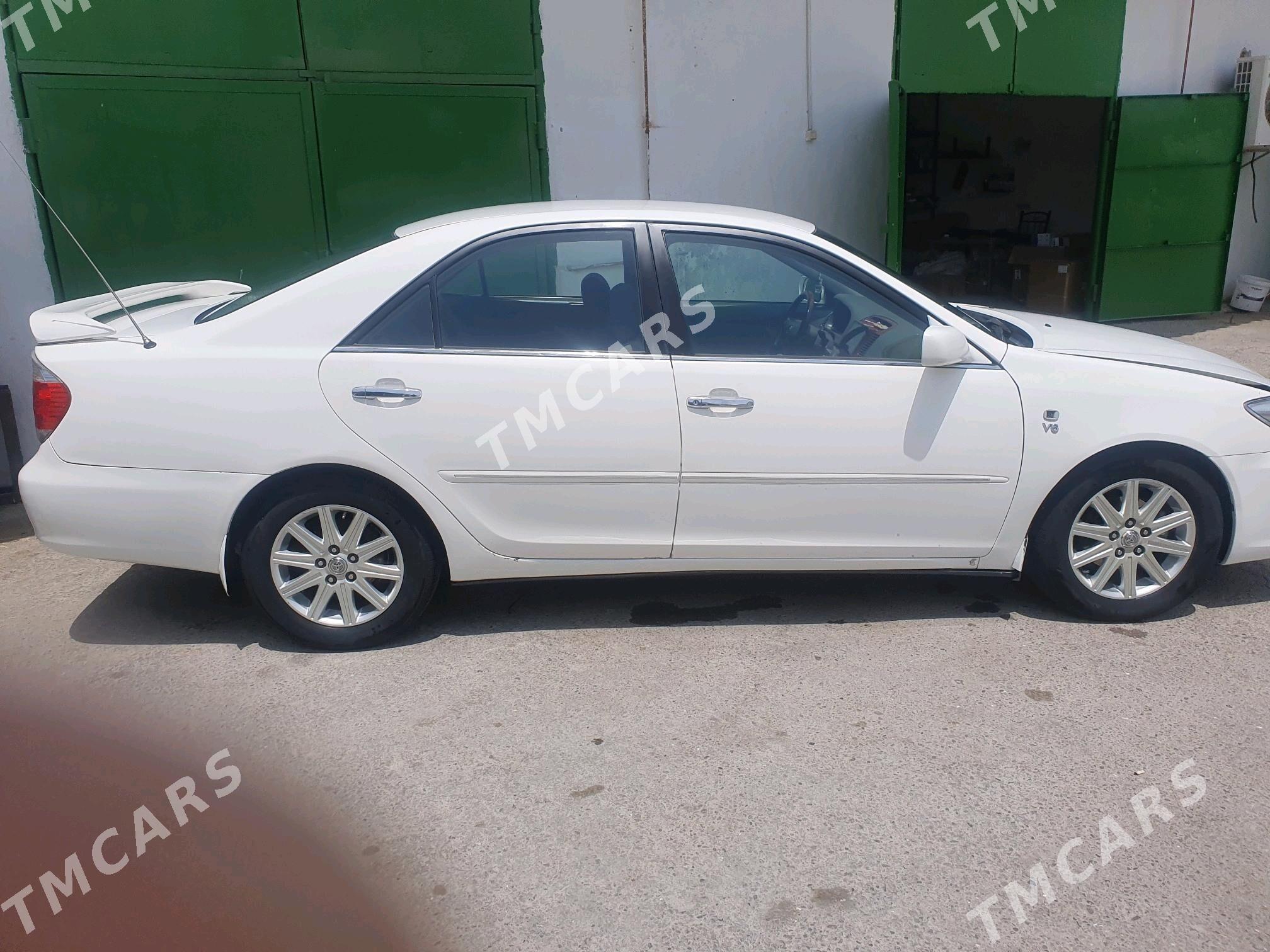Toyota Camry 2005 - 155 000 TMT - Garadamak - img 5