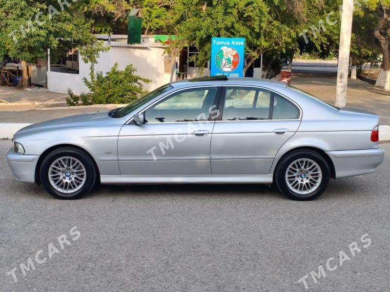 BMW E39 2003 - 135 000 TMT - Туркменбаши - img 6