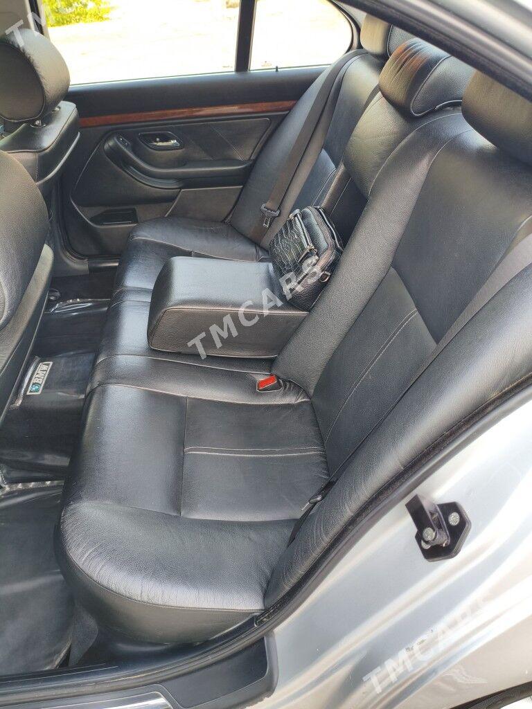 BMW E39 2003 - 135 000 TMT - Туркменбаши - img 8