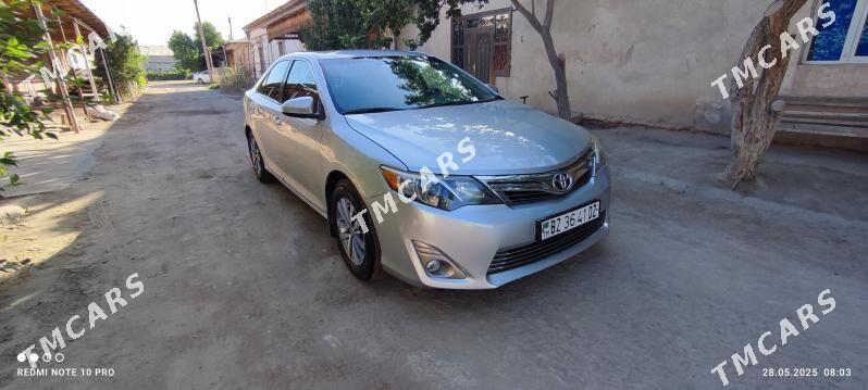 Toyota Camry 2012 - 200 000 TMT - Şabat etr. - img 4