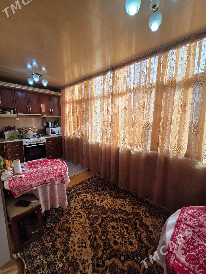 ПРОДАЁТСЯ КВАРТИРА - Türkmenbaşy - img 5