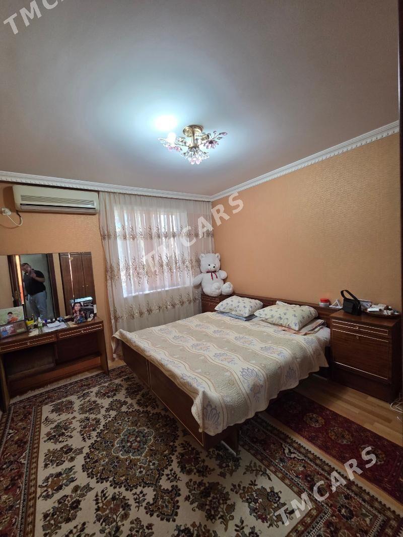 ПРОДАЁТСЯ КВАРТИРА - Türkmenbaşy - img 2
