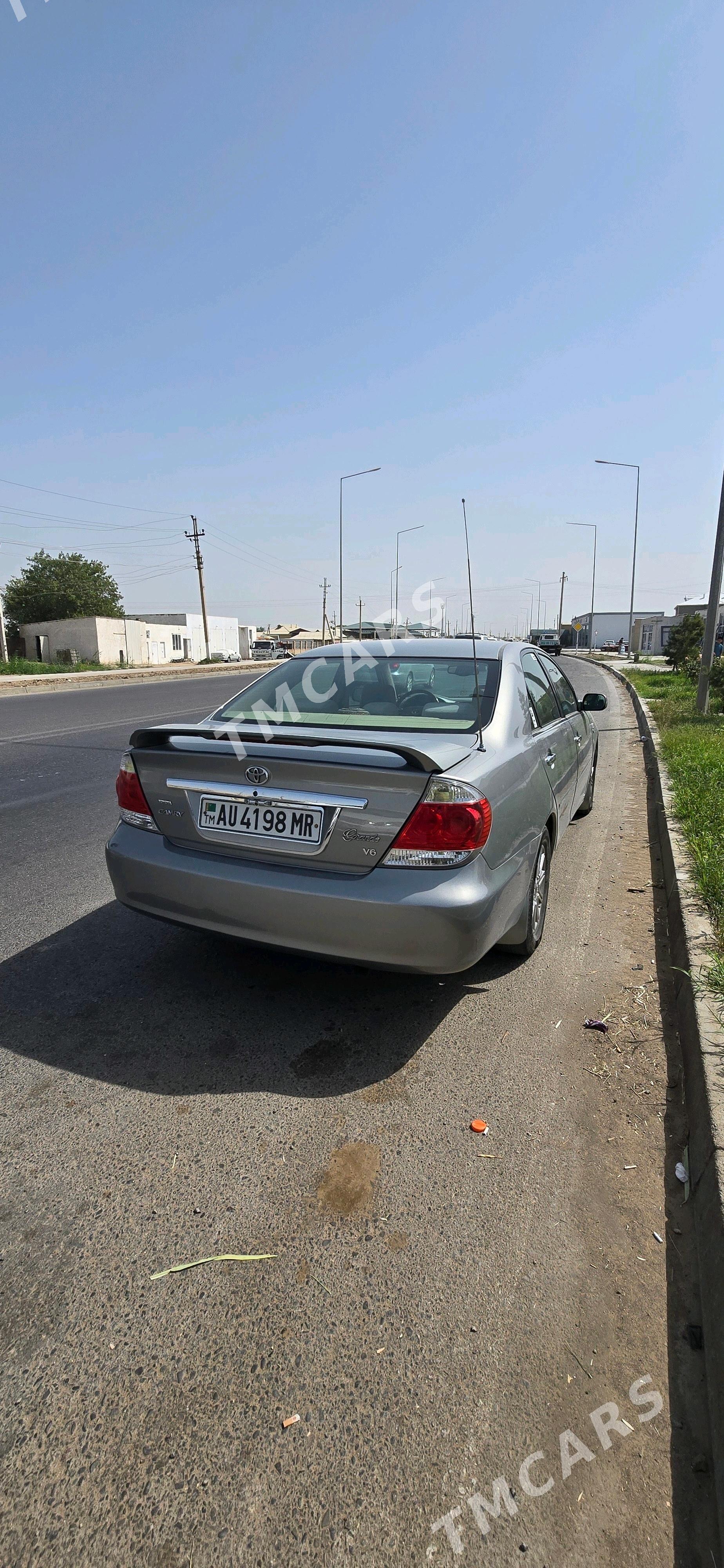 Toyota Camry 2005 - 250 000 TMT - Mary - img 7