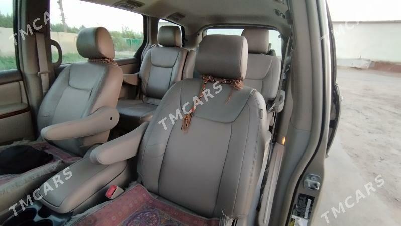 Toyota Sienna 2005 - 230 000 TMT - Mary - img 4