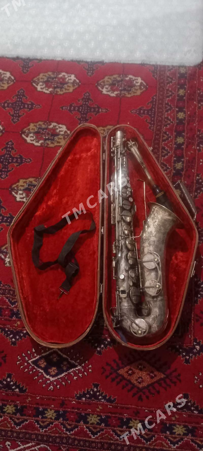 Tenor Saksafon - Гуртли - img 2