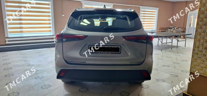 Toyota Highlander 2021 - 520 000 TMT - Туркменабат - img 2