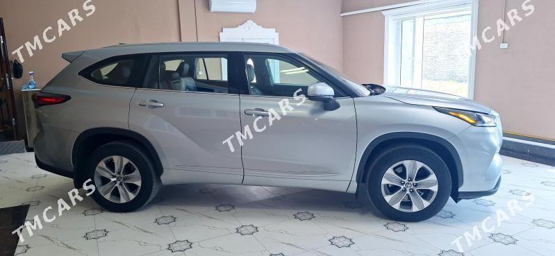 Toyota Highlander 2021 - 520 000 TMT - Туркменабат - img 5