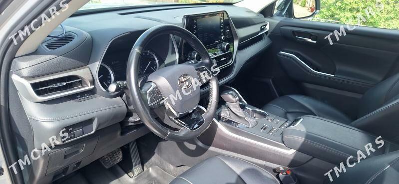 Toyota Highlander 2021 - 520 000 TMT - Туркменабат - img 4
