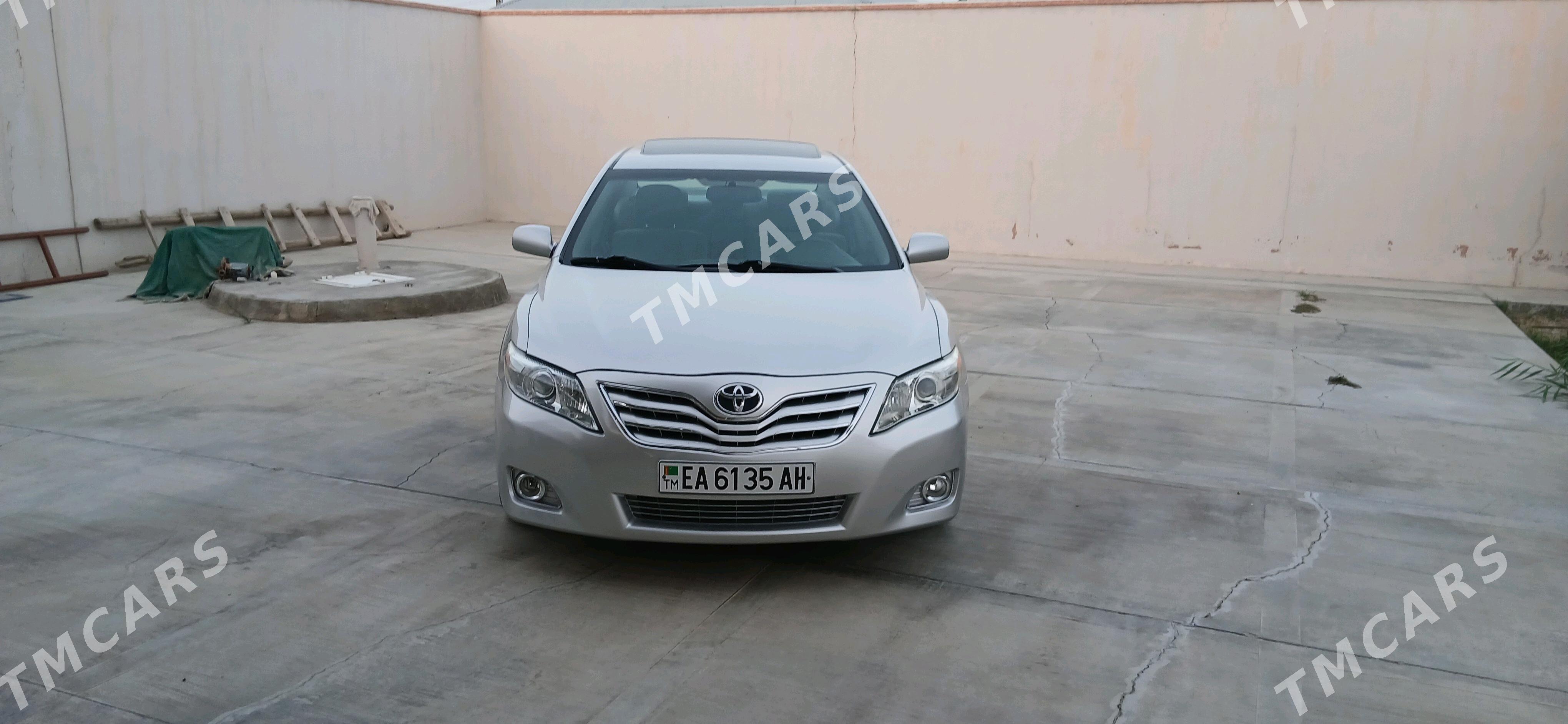 Toyota Camry 2010 - 210 000 TMT - Bäherden - img 4