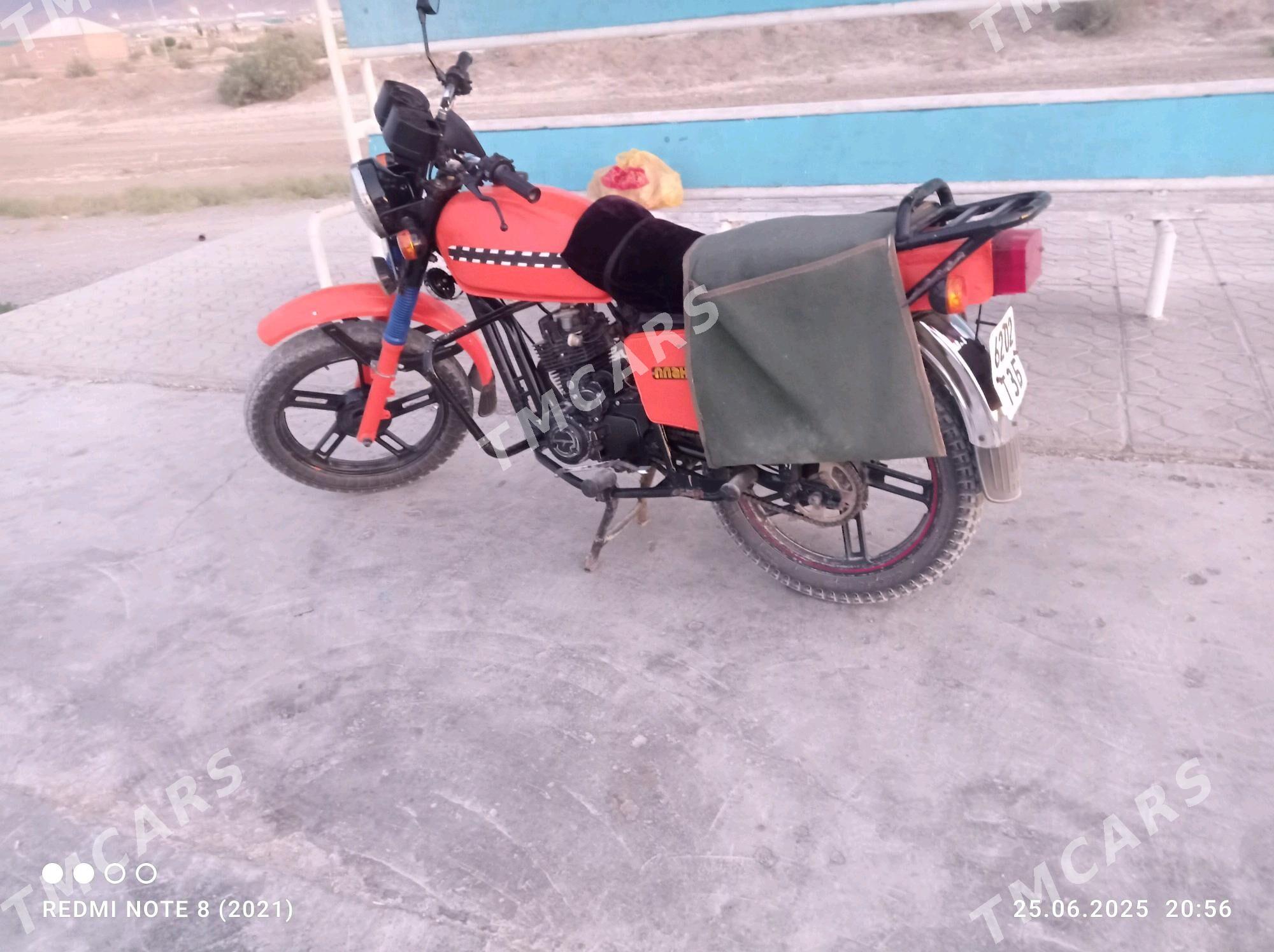 Fekon FK150-8G 2012 - 11 000 TMT - Бахарден - img 3