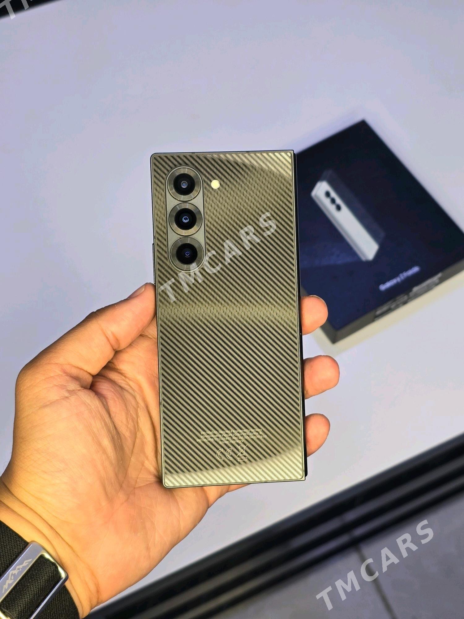 Galaxy Z Fold 6  12/256gb - Мары - img 3