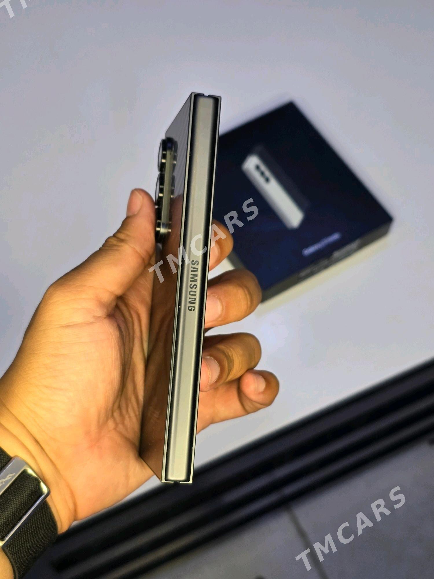 Galaxy Z Fold 6  12/256gb - Мары - img 6