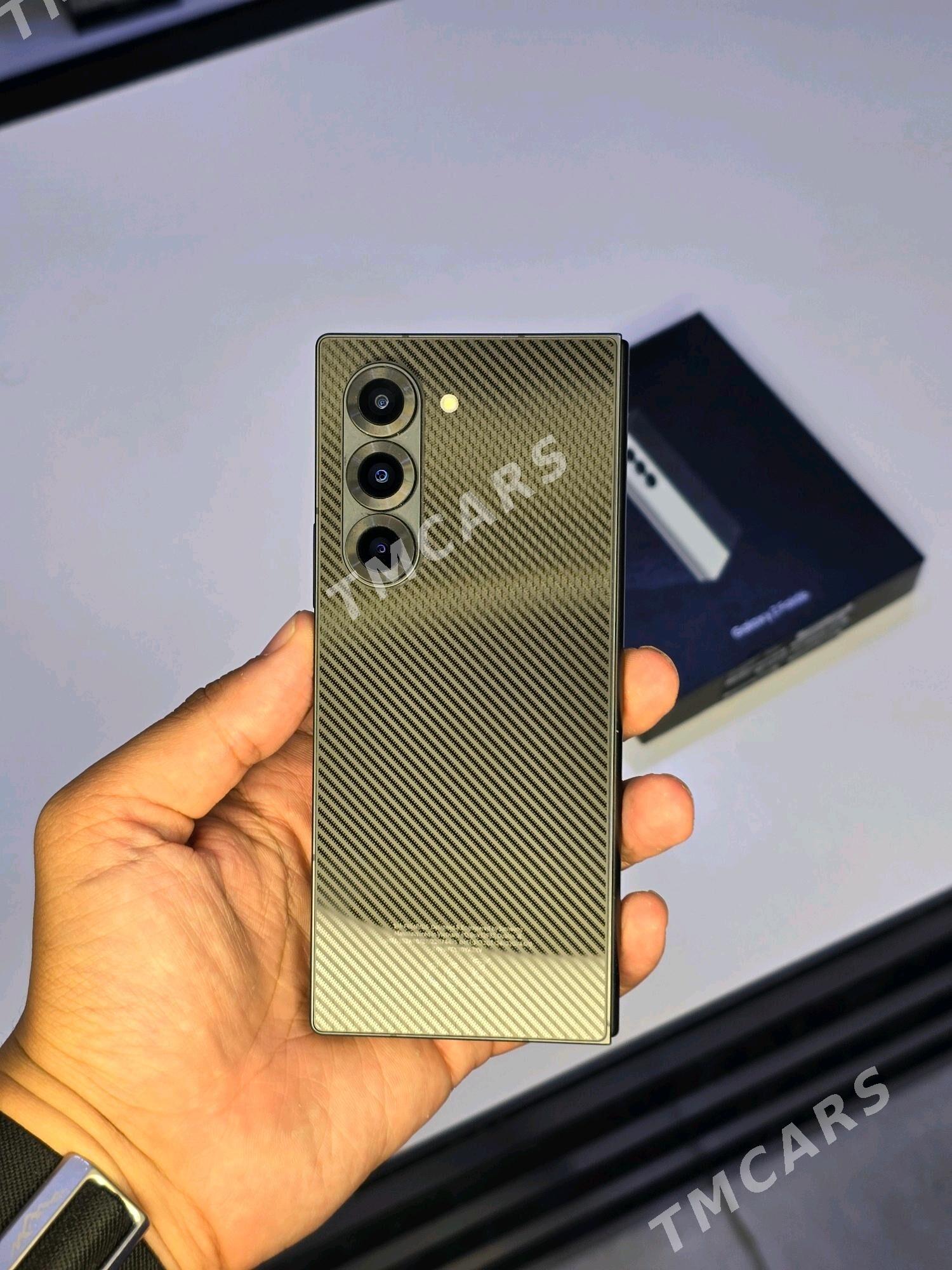 Galaxy Z Fold 6  12/256gb - Мары - img 2