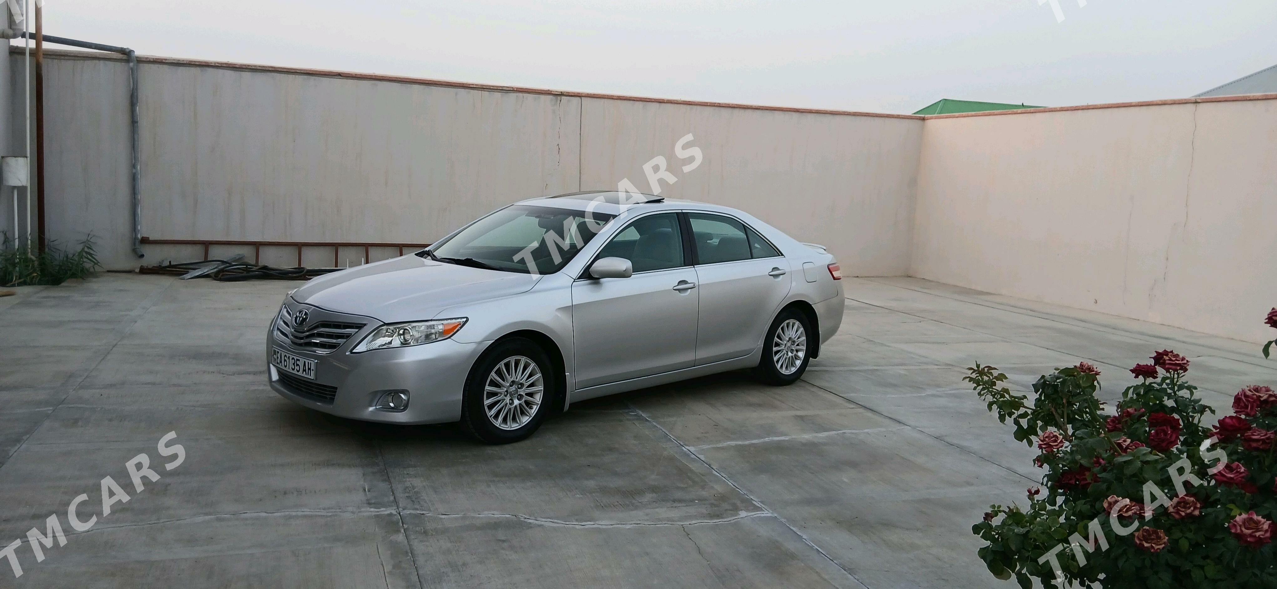 Toyota Camry 2010 - 210 000 TMT - Bäherden - img 6