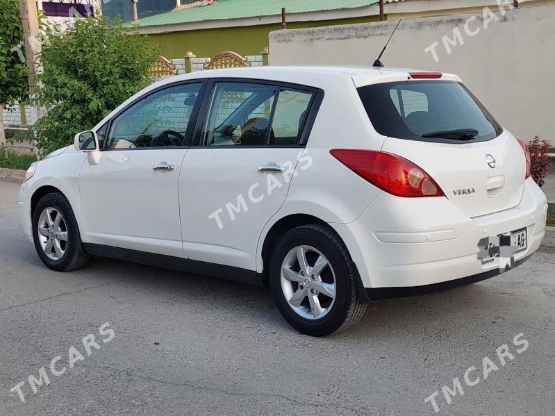 Nissan Versa 2009 - 129 000 TMT - Büzmeýin - img 2