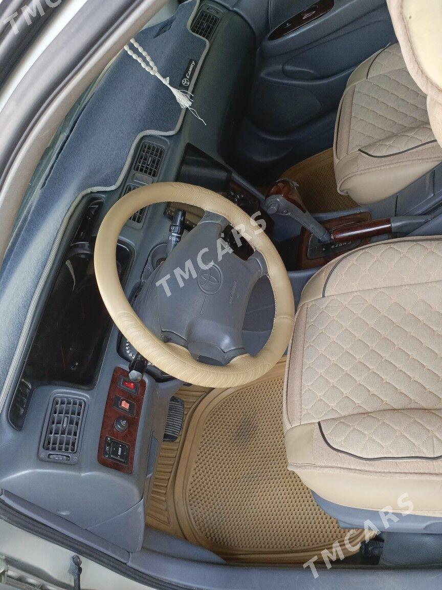 Toyota Camry 2000 - 180 000 TMT - Türkmenbaşy etr. - img 3