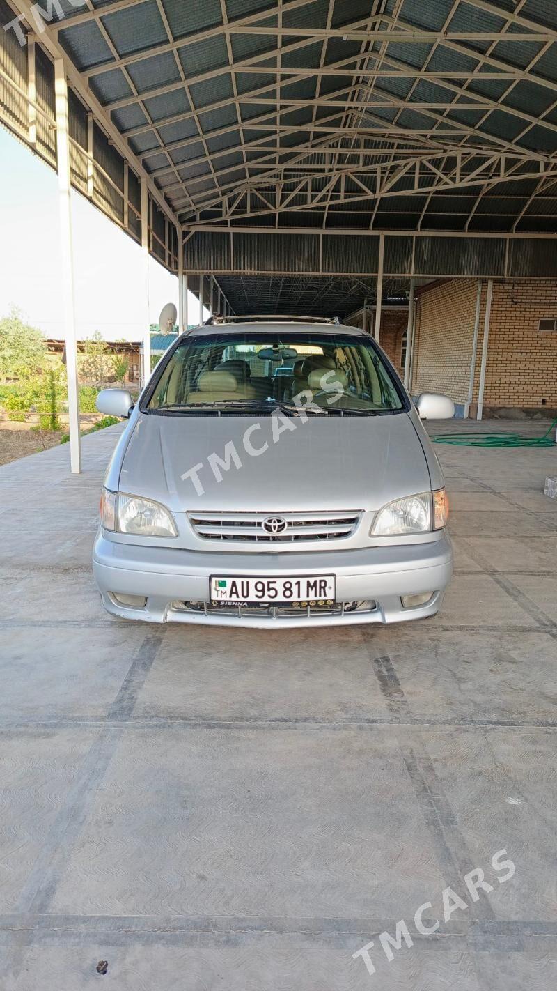 Toyota Sienna 2003 - 160 000 TMT - Mary - img 4