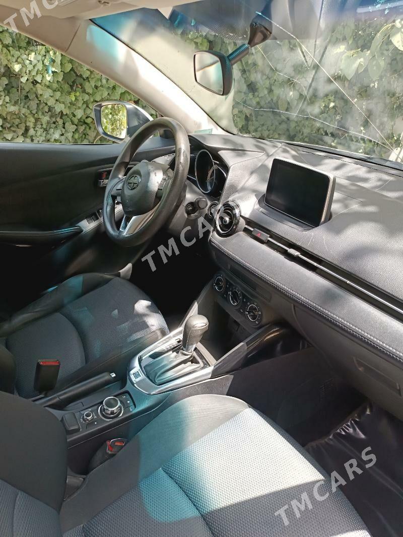 Toyota Yaris 2016 - 140 000 TMT - 8 mkr - img 2