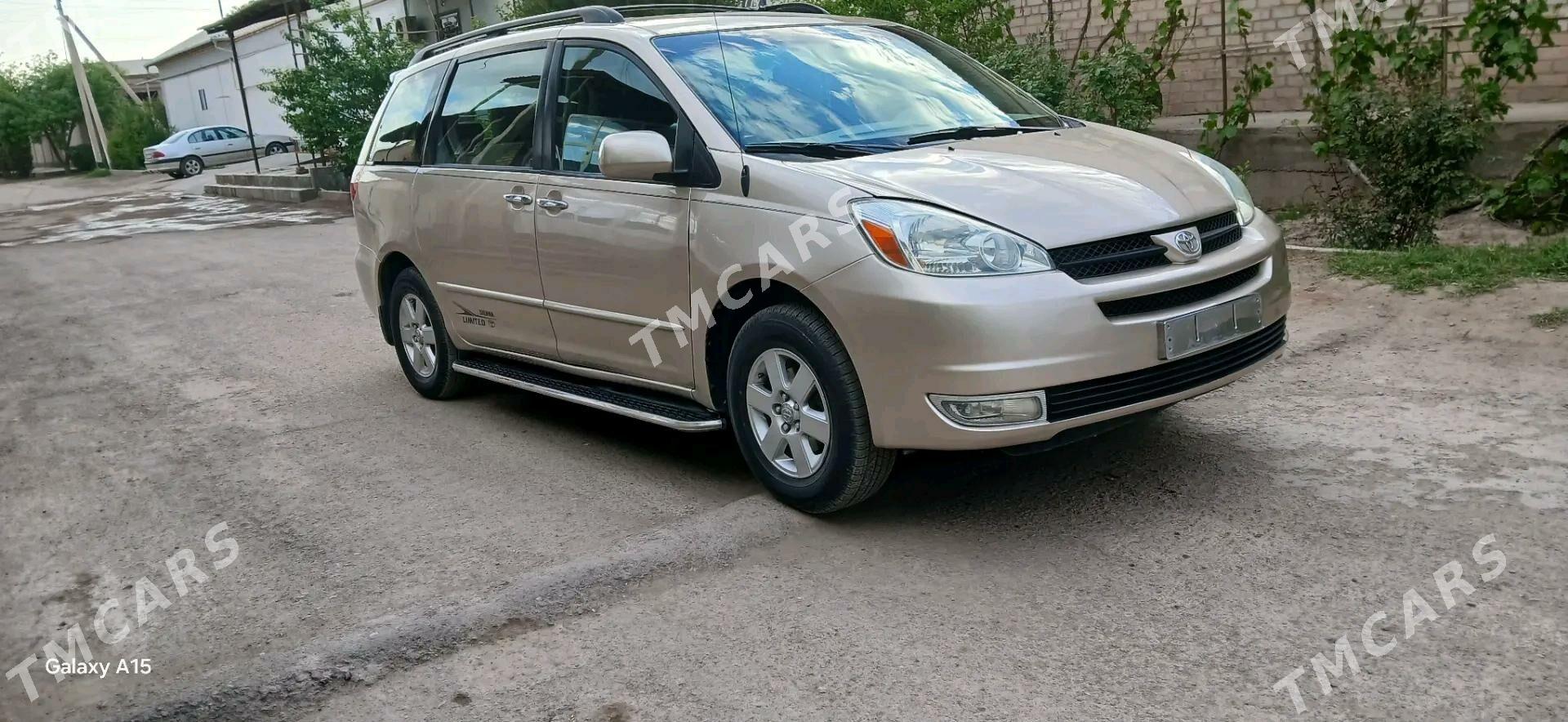 Toyota Sienna 2004 - 250 000 TMT - Daşoguz - img 9