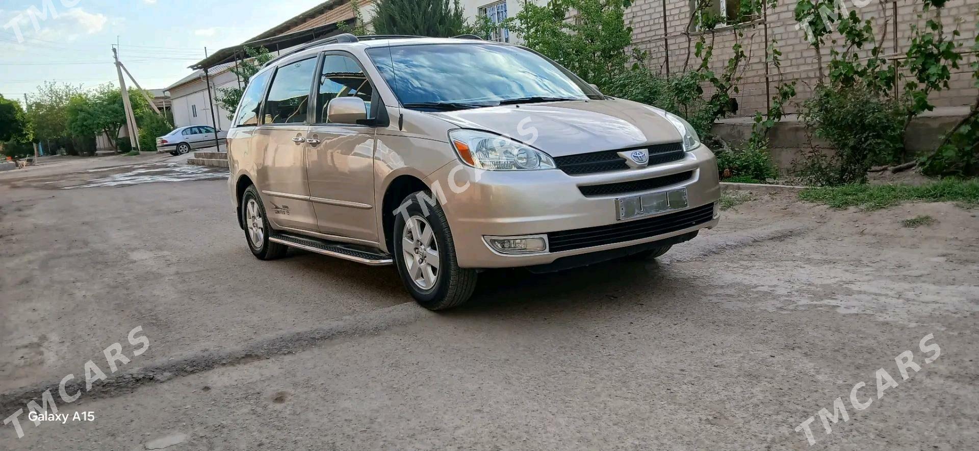 Toyota Sienna 2004 - 250 000 TMT - Daşoguz - img 10