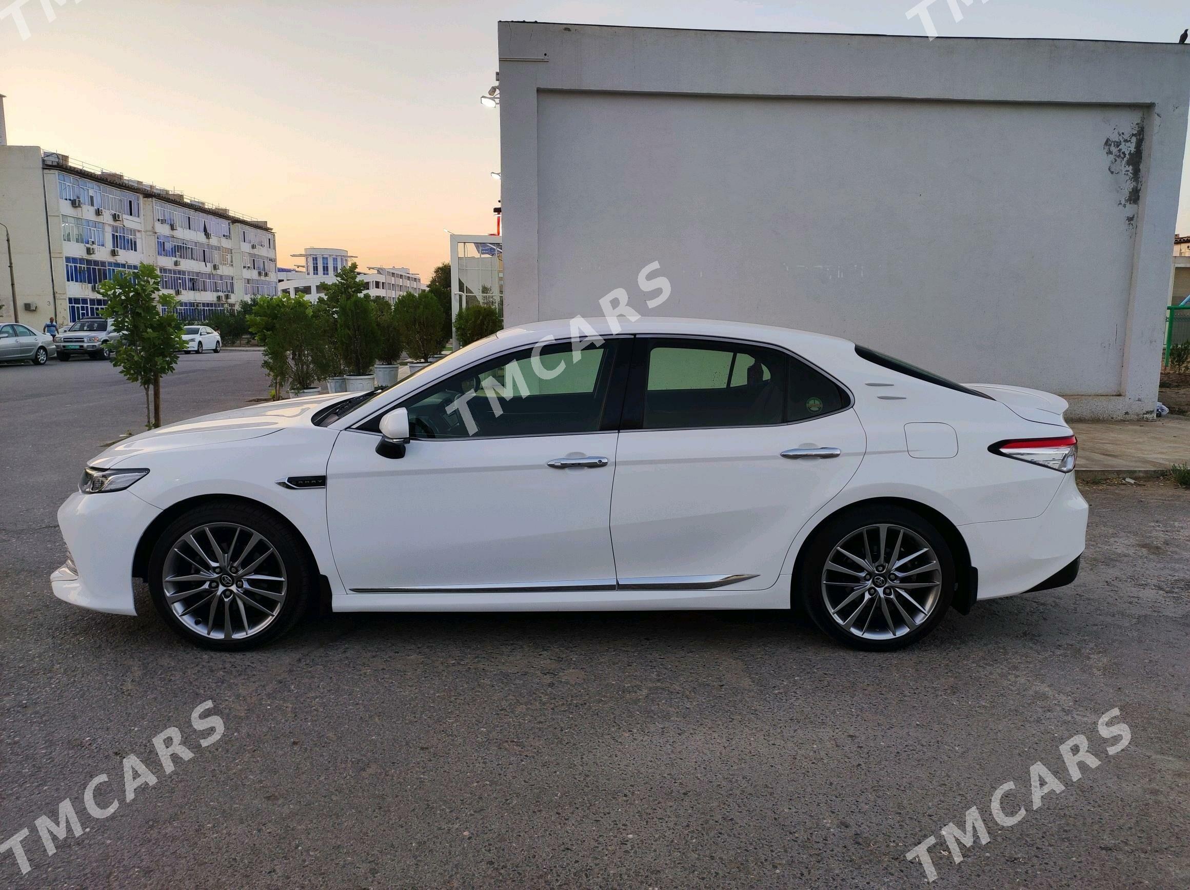 Toyota Camry 2019 - 260 000 TMT - Мир 4 - img 4