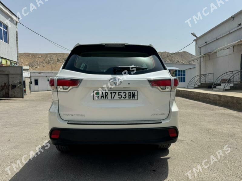 Toyota Highlander 2015 - 705 000 TMT - Türkmenbaşy - img 4