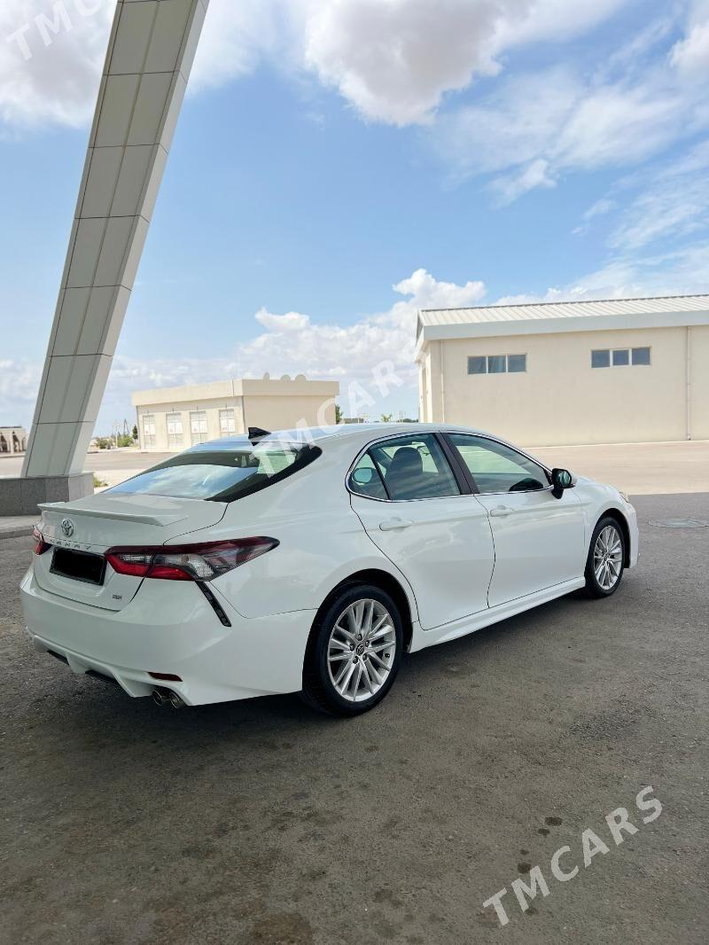 Toyota Camry 2022 - 260 000 TMT - Балканабат - img 4