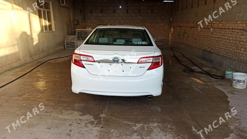 Toyota Camry 2011 - 175 000 TMT - Kaka - img 2
