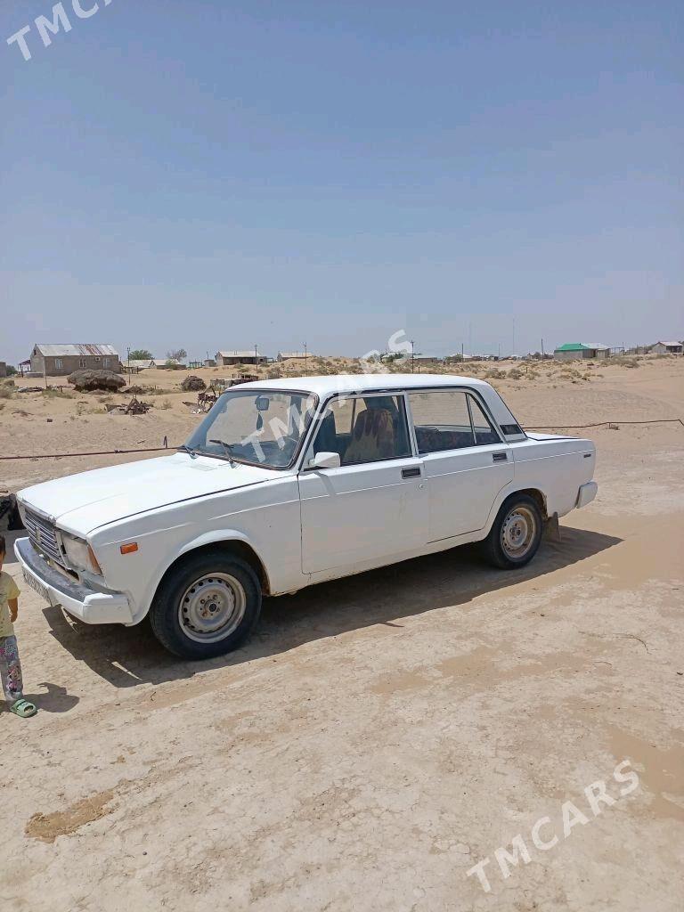 Lada 2107 1995 - 13 000 TMT - Ak bugdaý etraby - img 2