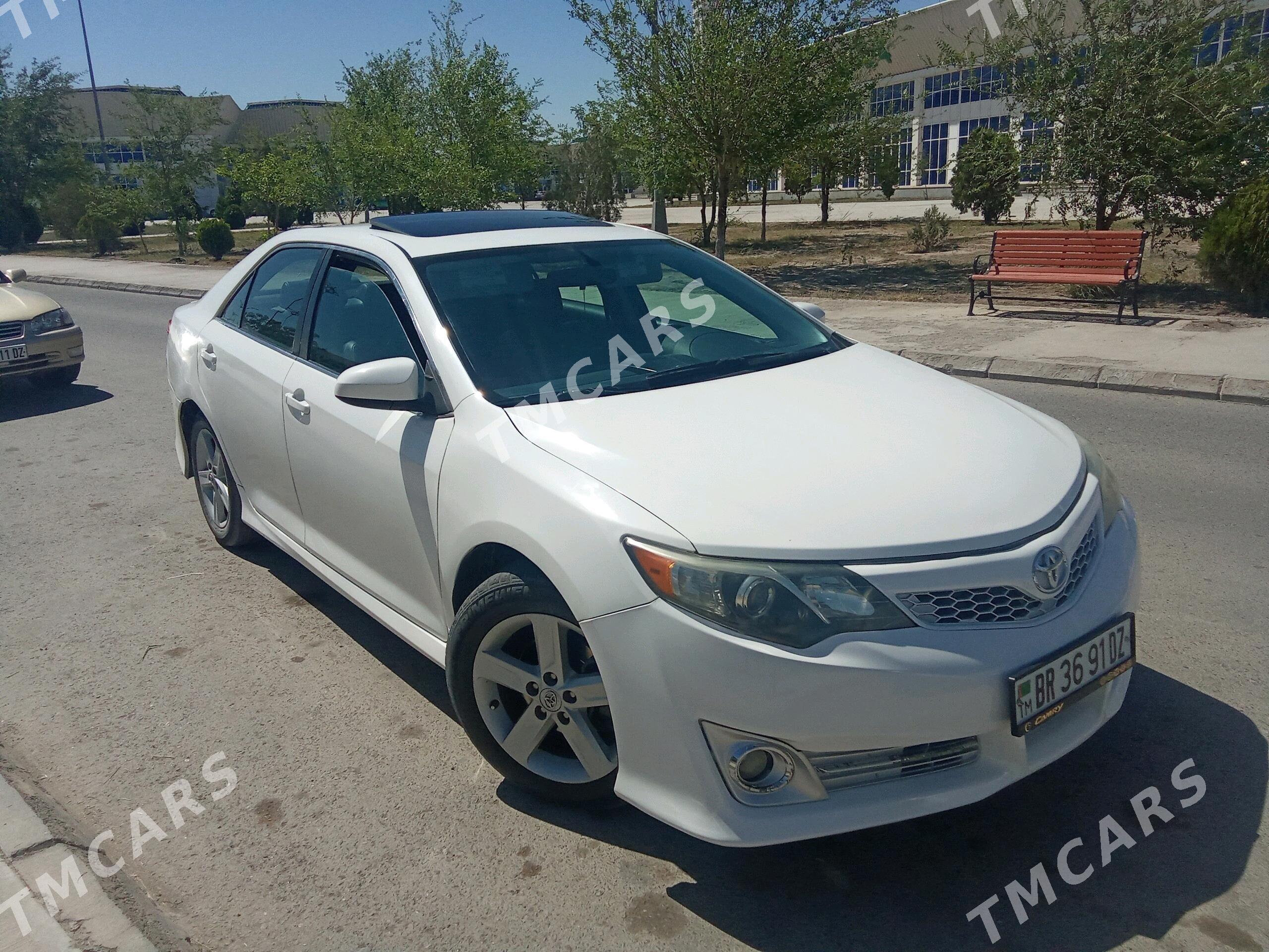 Toyota Camry 2012 - 210 000 TMT - Daşoguz - img 2