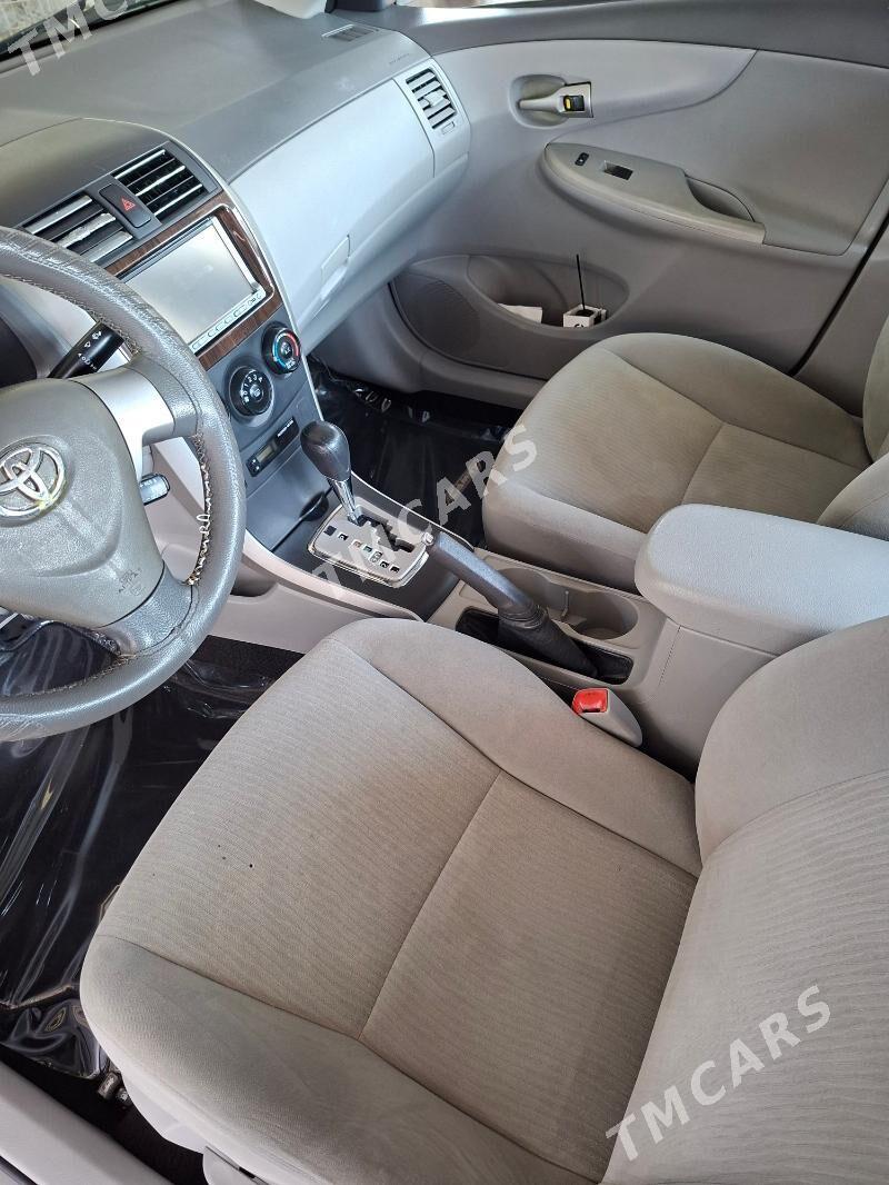 Toyota Corolla 2010 - 148 000 TMT - Кëши - img 7