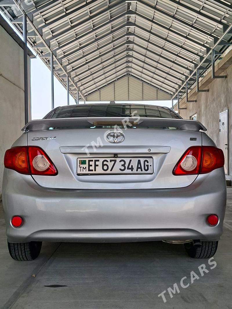 Toyota Corolla 2010 - 148 000 TMT - Кëши - img 4