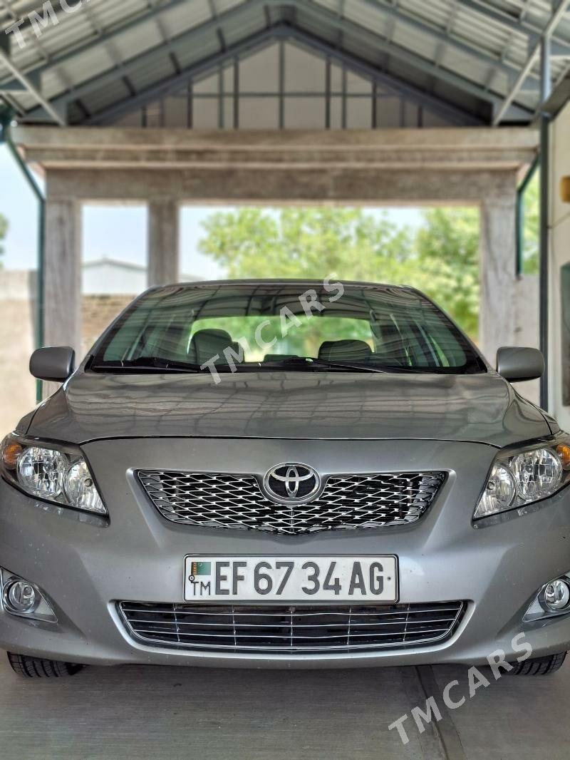 Toyota Corolla 2010 - 148 000 TMT - Кëши - img 2