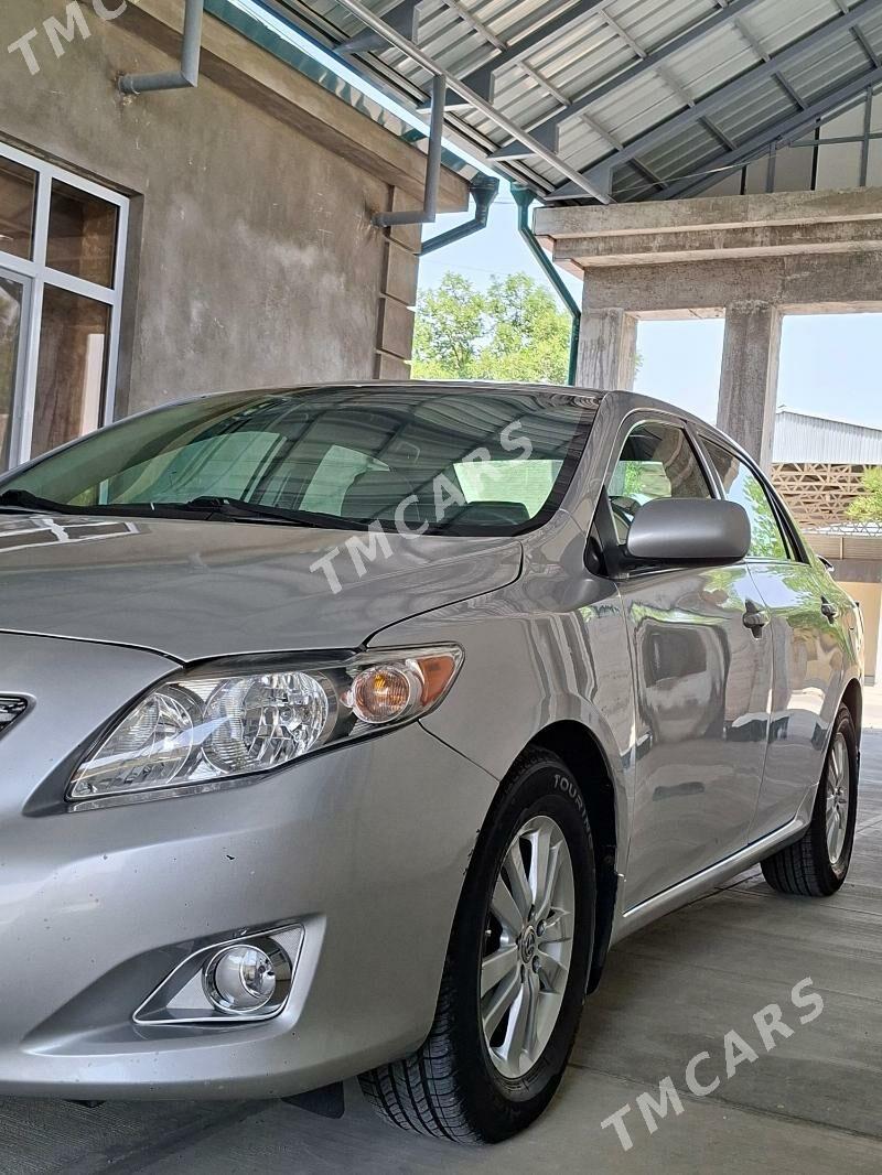 Toyota Corolla 2010 - 148 000 TMT - Кëши - img 3